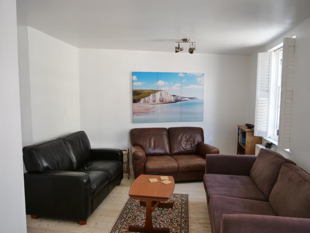 Luxury 3 Bathroom Cinema And Sauna Seaford Exterior foto